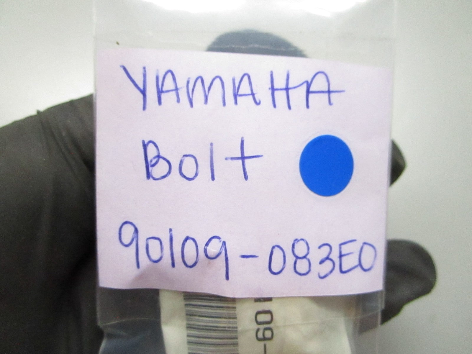 *NEW OEM* 0810 Yamaha Bolt 90109-083E0