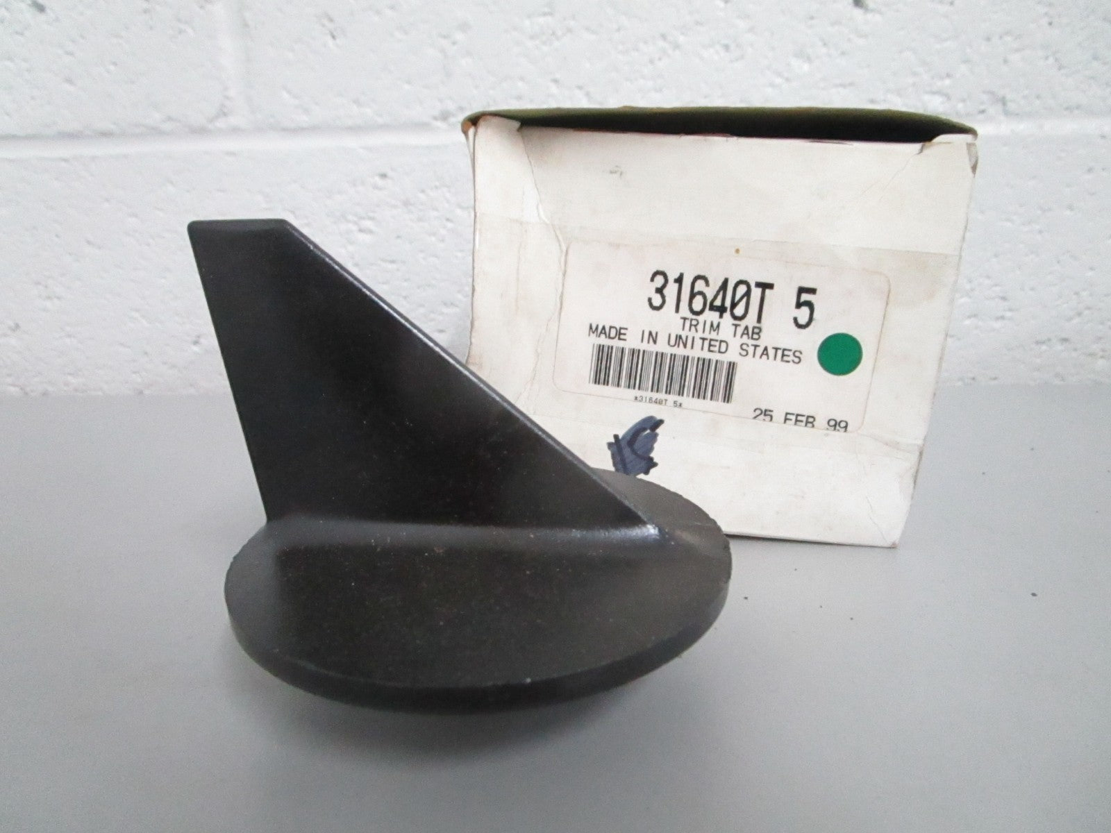 NEW OEM 31640T5 Mercury Quicksilver Trim Tab 0820