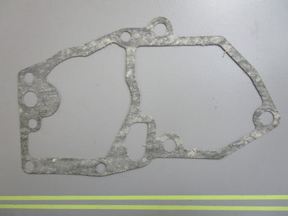 *NEW OEM* 0810 OMC Johnson Evinrude Gasket 304588 0304588