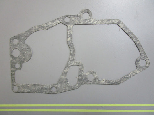 *NEW OEM* 0810 OMC Johnson Evinrude Gasket 304588 0304588