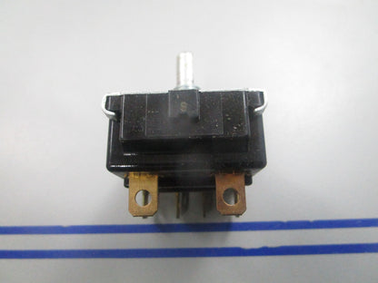 NEW OEM OMC Johnson Evinrude 393711 0393711 Switch 0810