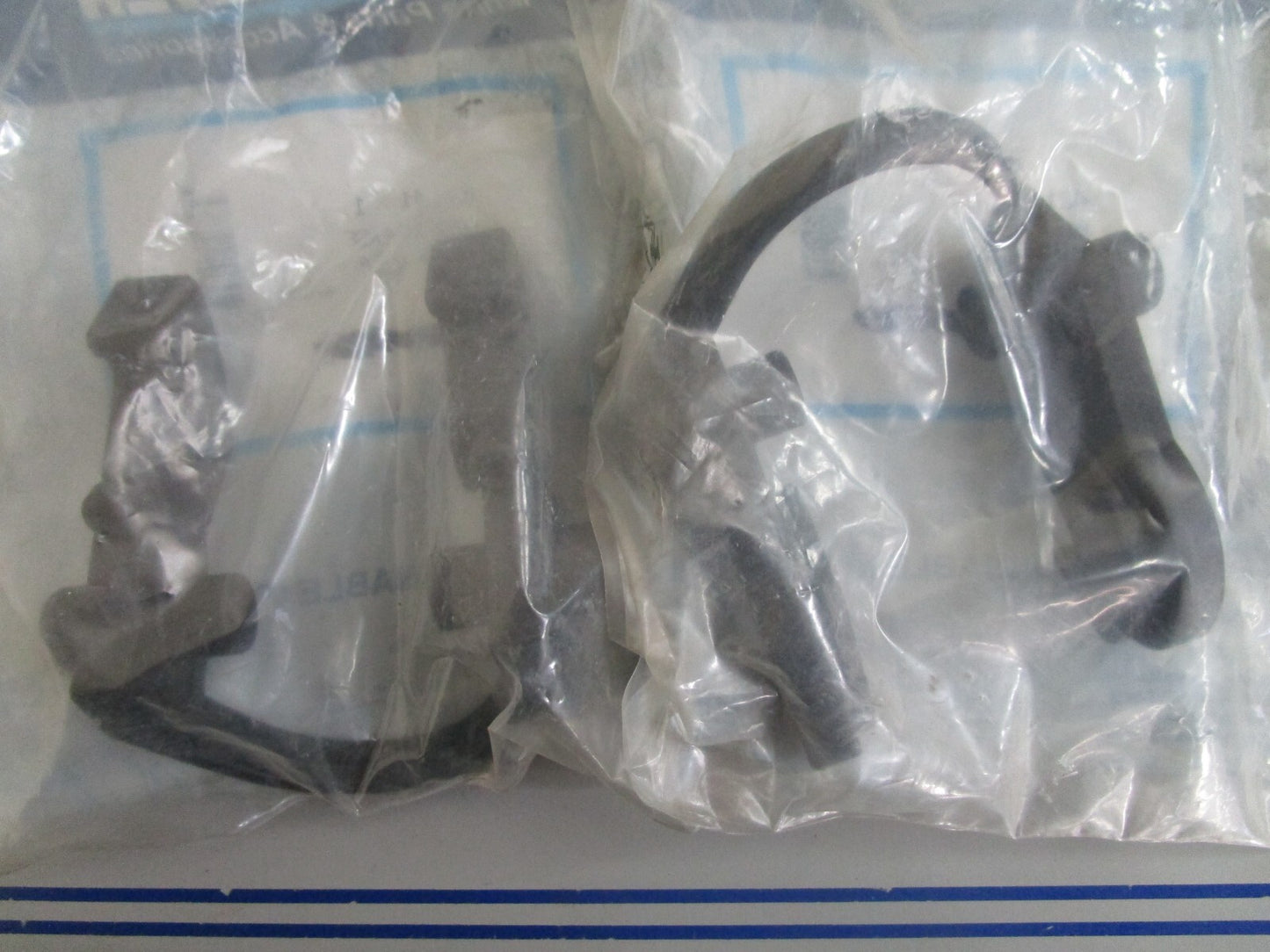 *NEW OEM* (LOT OF 2) 0810 Mercury Quicksilver Reverse Hook 421411