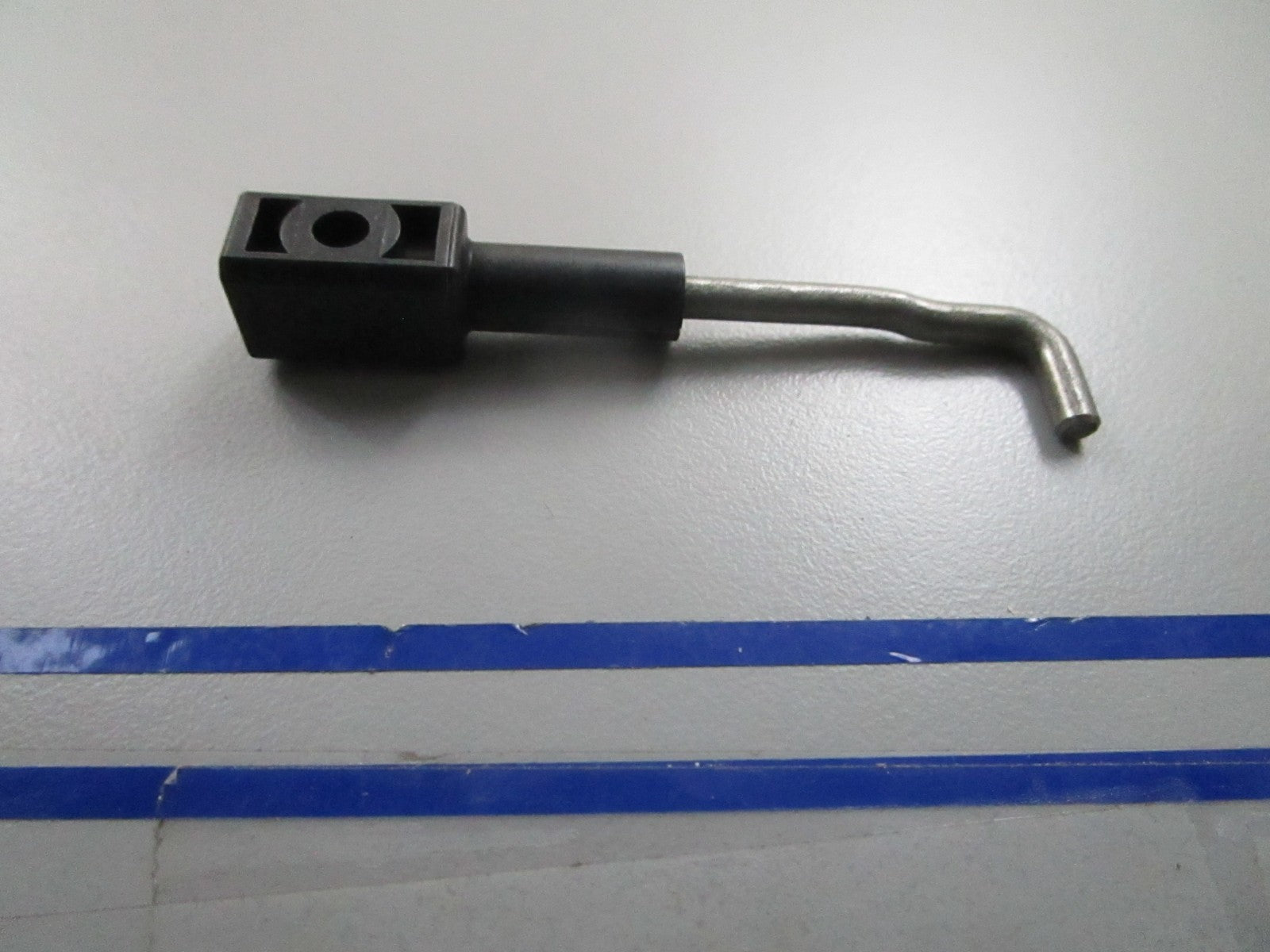 *NEW OEM* 0810 OMC Johnson Evinrude Link Assembly 436472 0436472