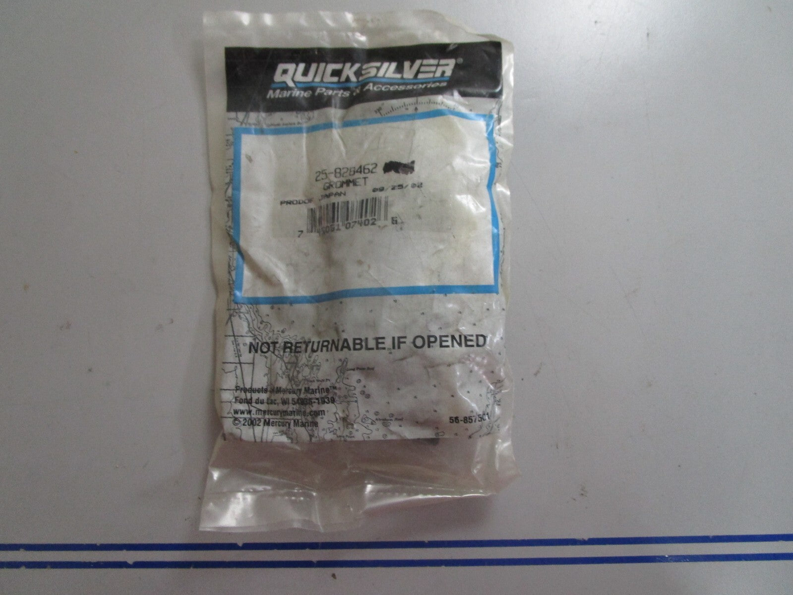 *NEW OEM* 0810 Mercury Quicksilver Grommet 25-828462