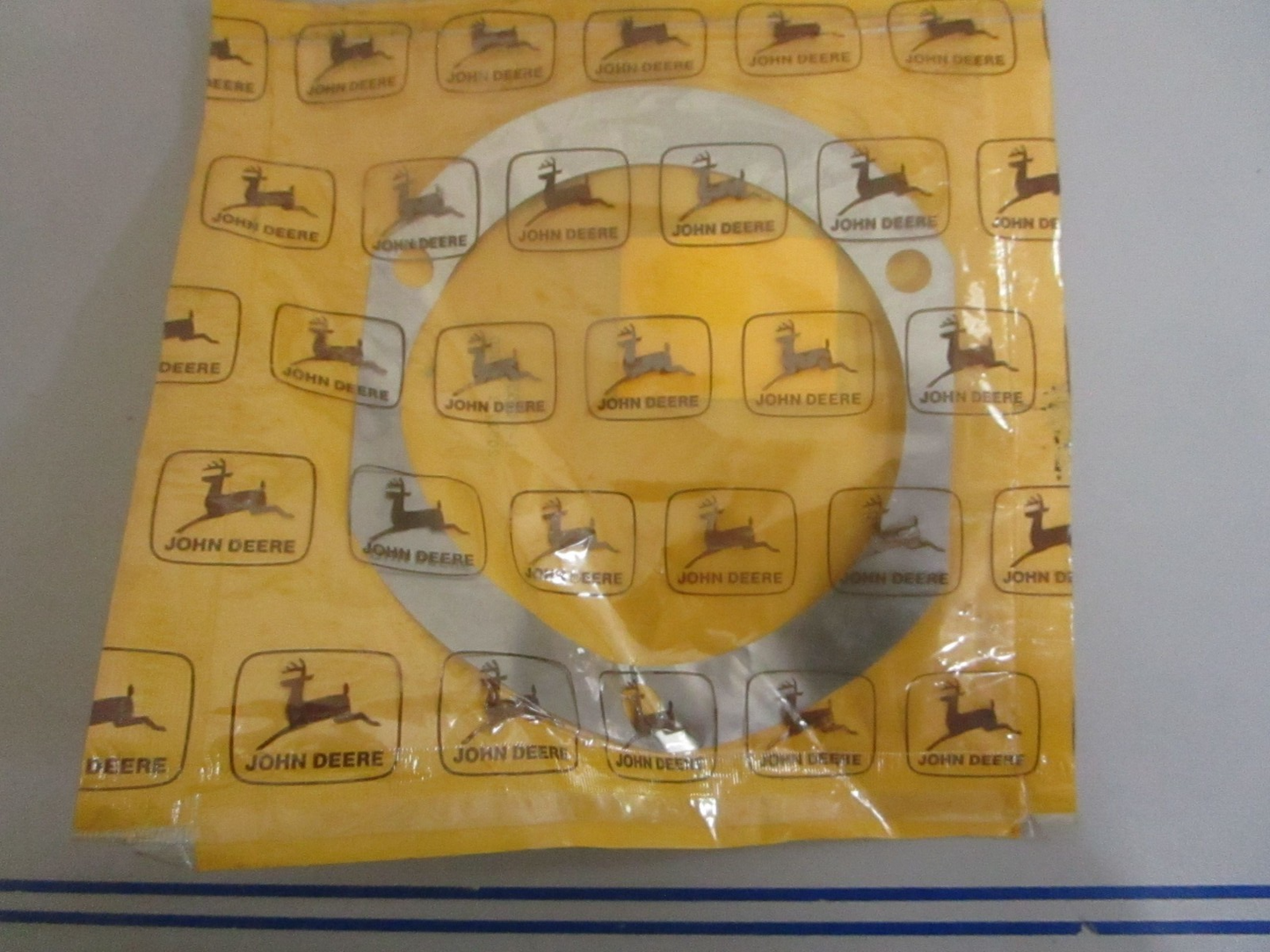 *NEW* 0770 John Deere Shim R47556