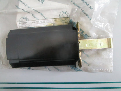 NEW OEM 1267200518 Mercedes-Benz Door Check 0820