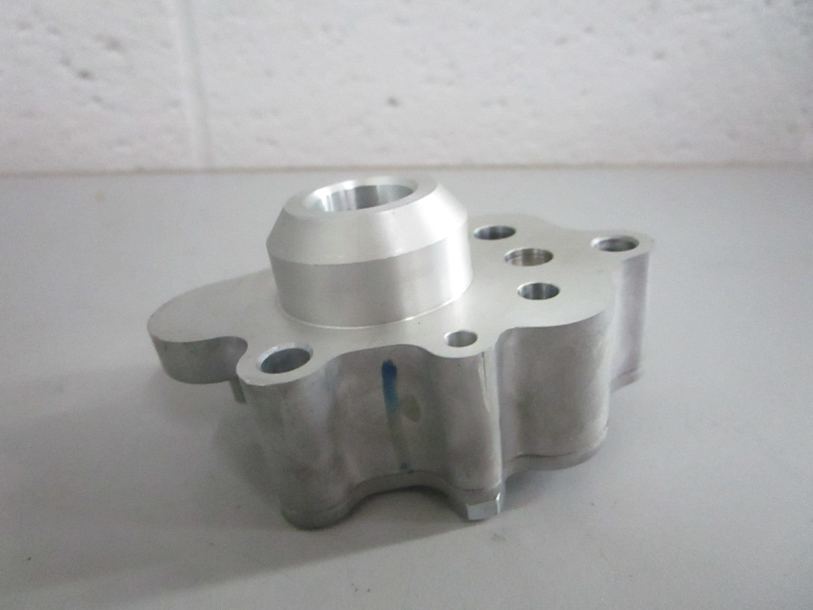 NEW OEM 8M0134436 Mercury Quicksilver Oil Pump Assy 0820