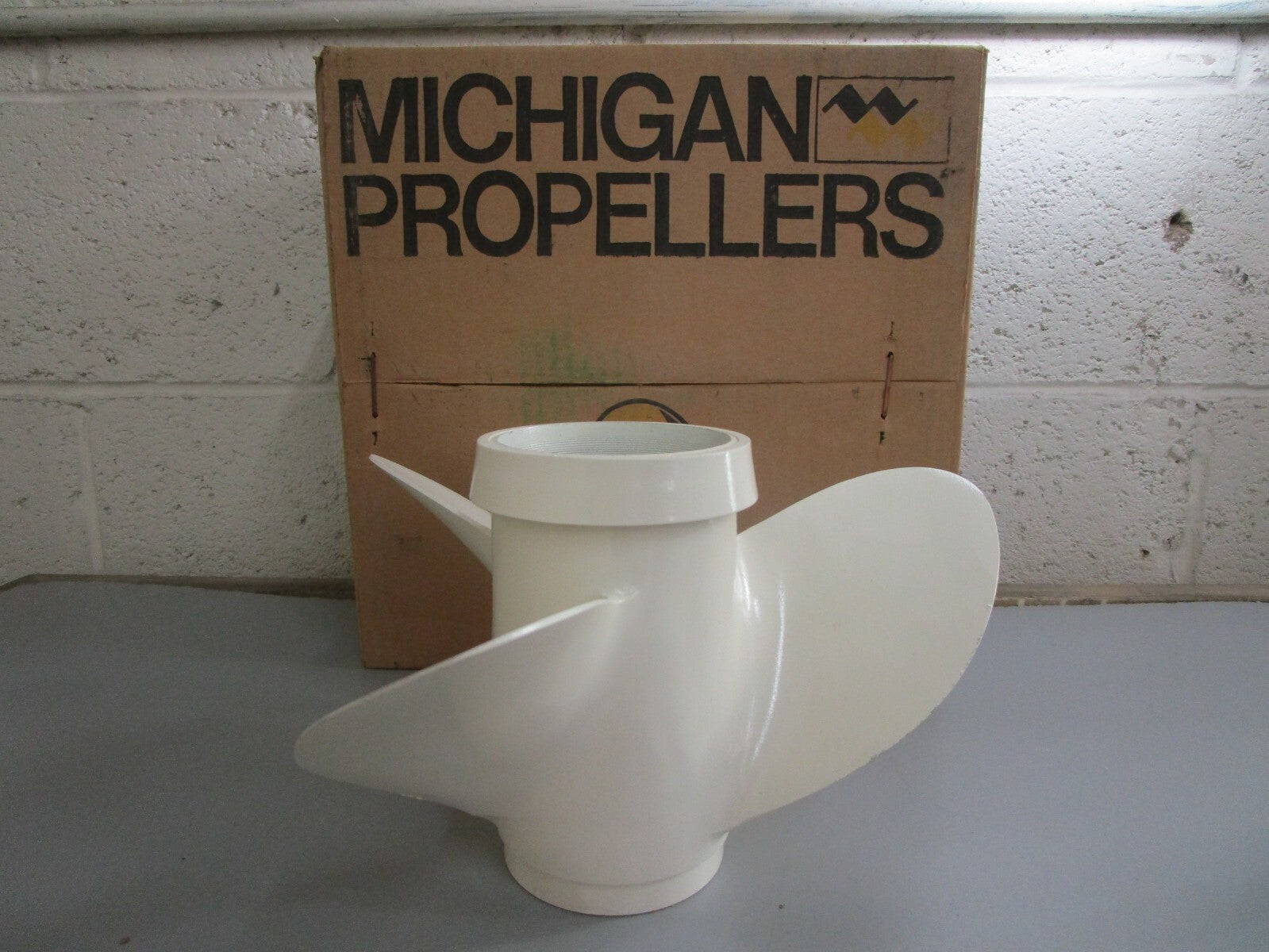 *NEW* 0820 Michigan 50, 55, 75HP 11½ × 19 Propeller PJ-62 Replaces: 386908