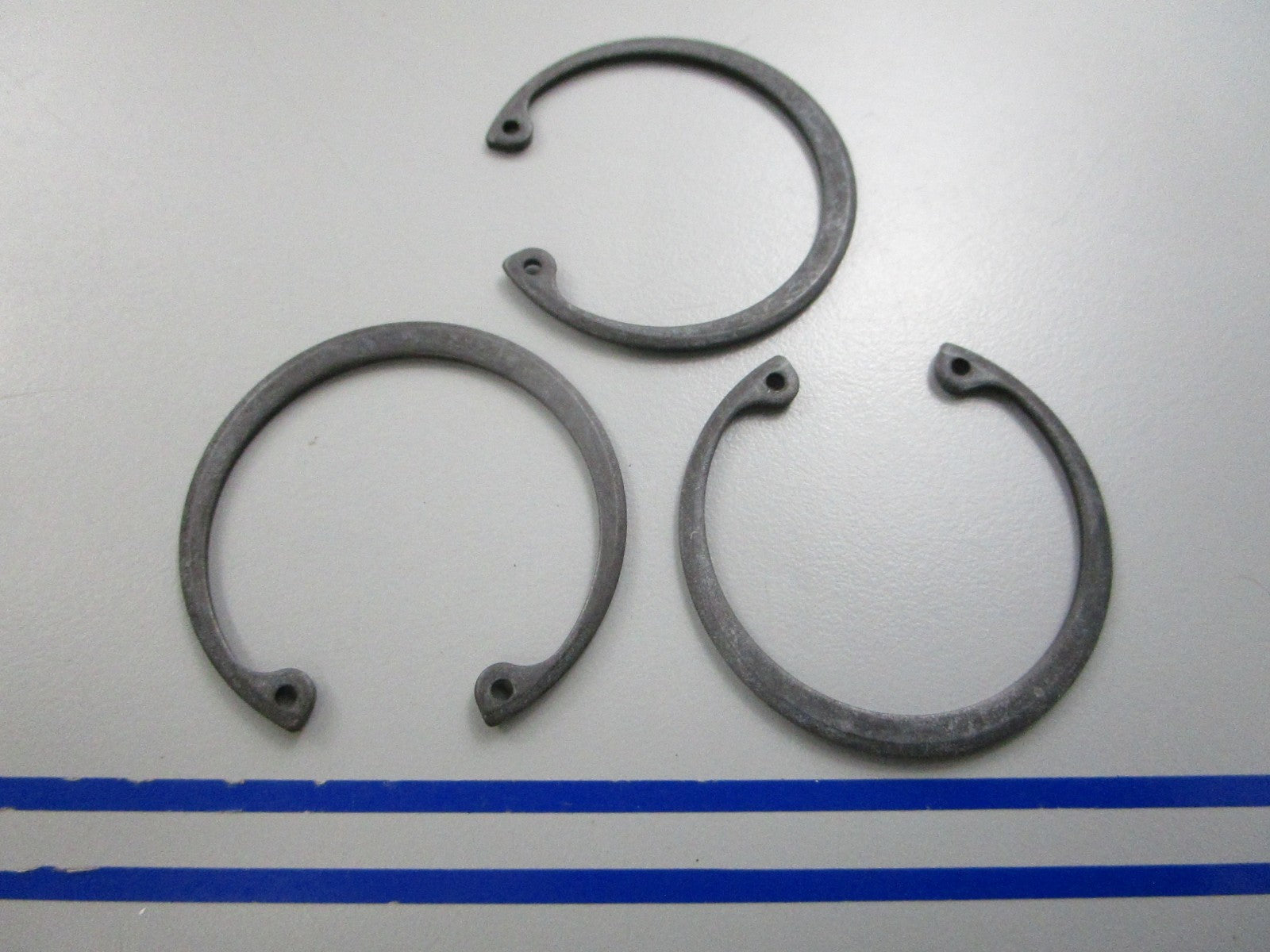 NEW OEM (LOT OF 3) 332934 0332934 OMC Johnson Evinrude Retaining Ring 0810