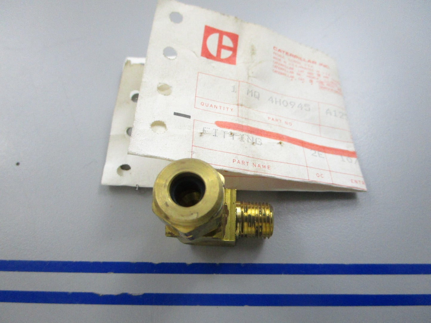 NEW OEM 4H-0945 CAT Fitting 0810