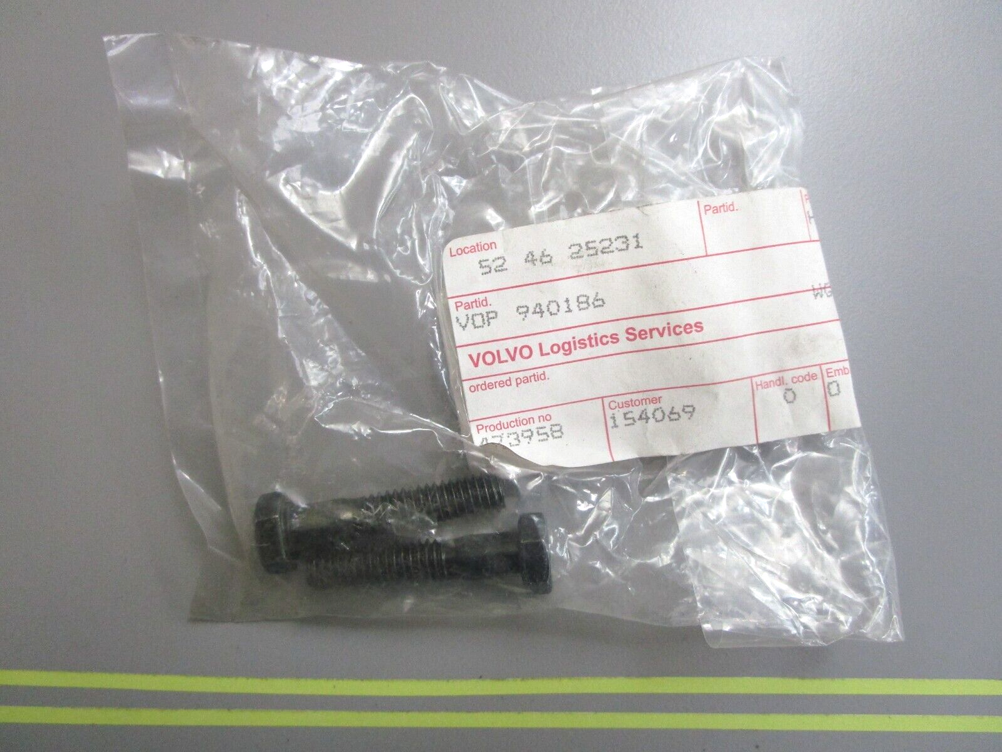 *NEW OEM* (LOT OF 2) 0810 Volvo Penta Hexagon Screw 940186