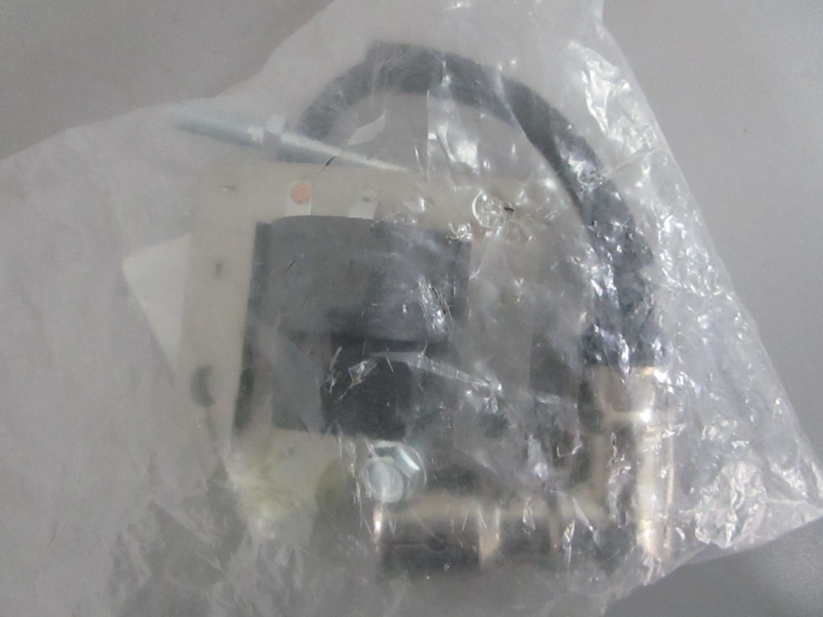 NEW OEM 437580 Husqvarna Ignition Coil 0820
