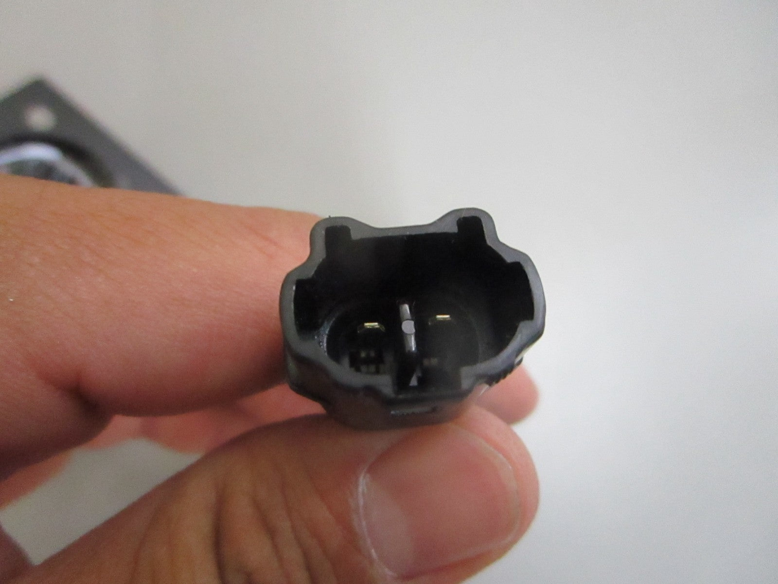*NEW OEM* 0820 Suzuki Idle Speed Control 37901-94610