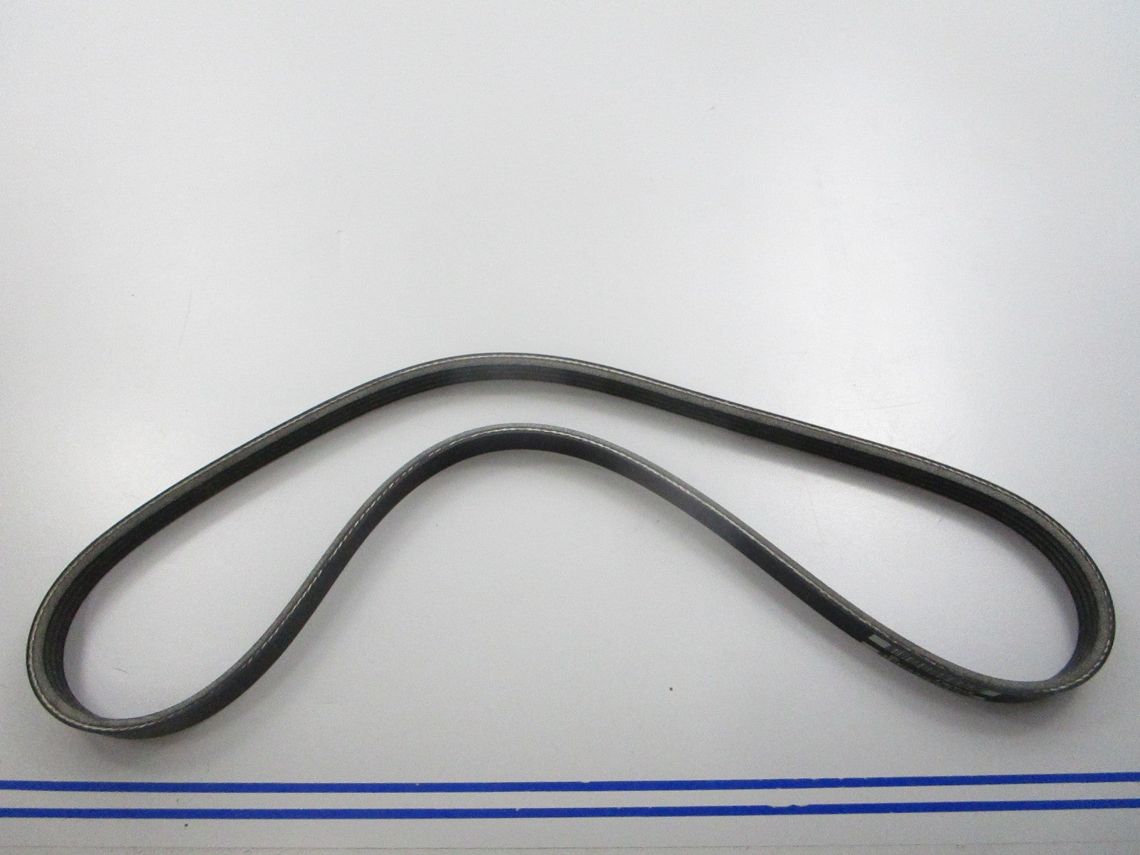 NEW K040355SF Gates Micro-V Stretch Fit Serpentine Belt 0810