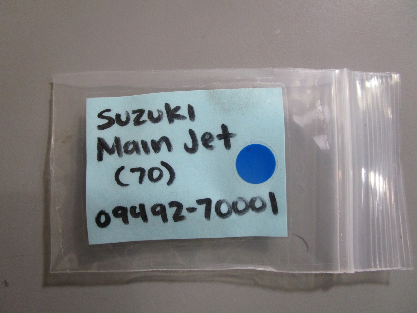*NEW OEM* 0810 Suzuki Main Jet (70) 09492-70001