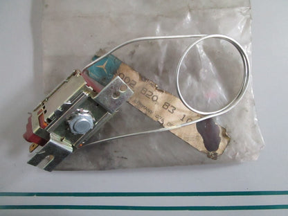 NEW OEM 0028208310 Mercedes-Benz Temperature Switch 0820