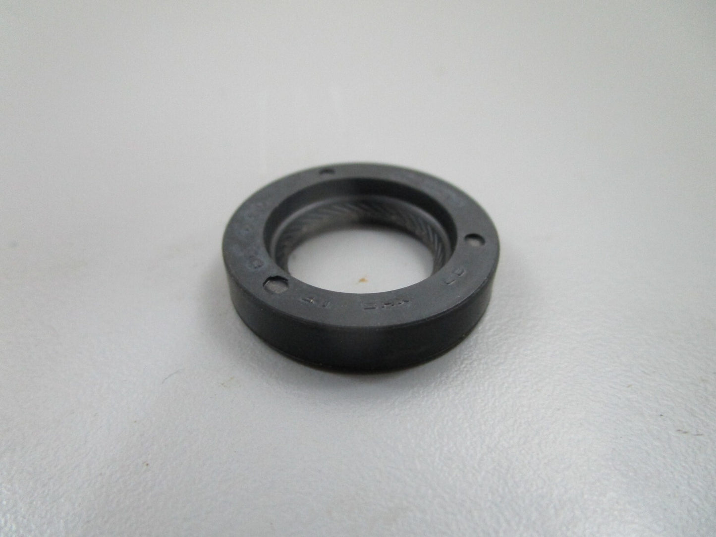 *NEW OEM* 0810 Suzuki Seal 09282-17002