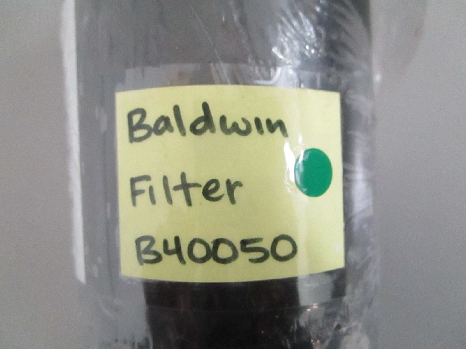 NEW OEM B40050 Baldwin Filter 0820