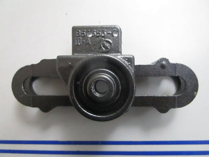 *NEW OEM* 0820 Mercury Quicksilver Bracket 8546531