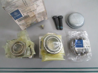 NEW OEM A1293300351 Mercedes-Benz Clutch Bearing Kit 0820
