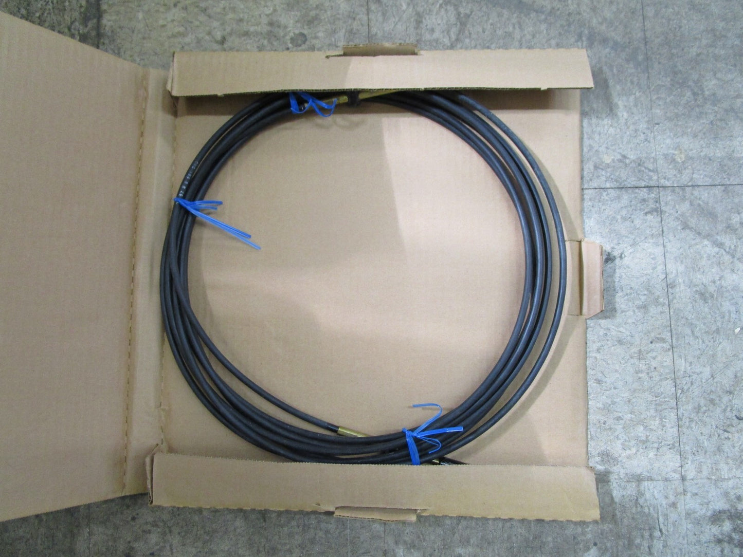 *NEW OEM* 0820 OMC Johnson Evinrude 28' Control Cable 173128 0173128