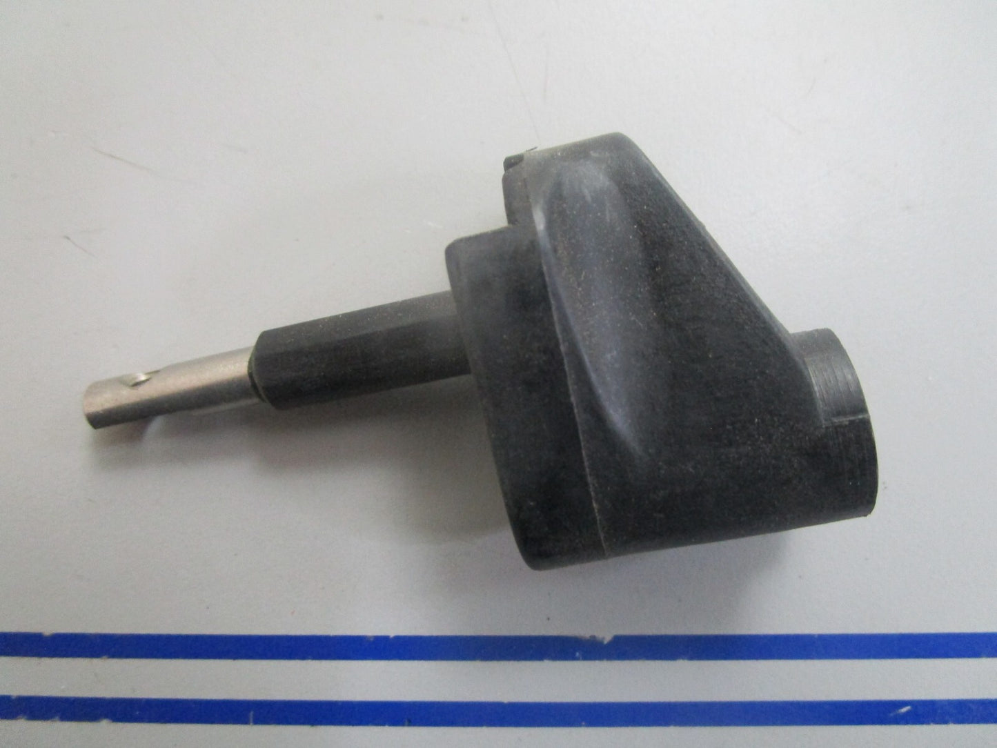 *NEW OEM* 0810 OMC Johnson Evinrude Detent Shaft 396927 0396927