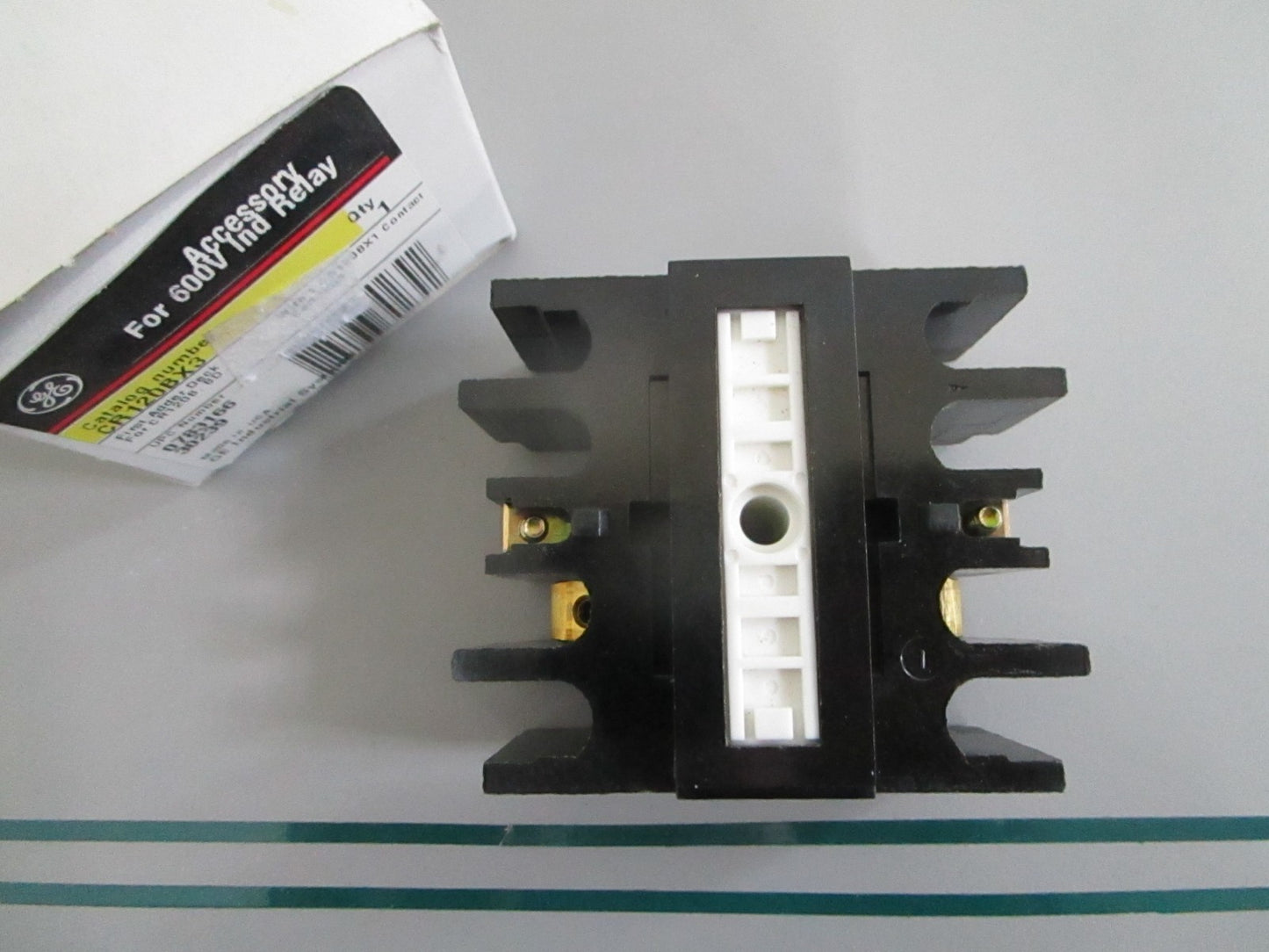 GE CR120BX3 Industrial Control Relay Adder Deck 600V Machine Tool NEW OEM 0820