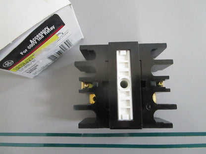 GE CR120BX3 Industrial Control Relay Adder Deck 600V Machine Tool NEW OEM 0820