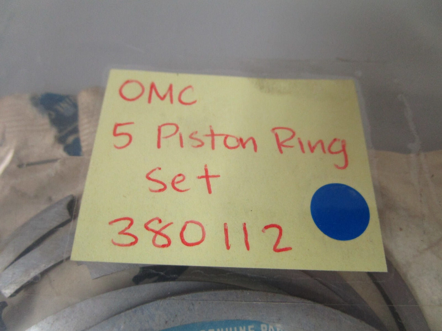 *NEW OEM* 0720 OMC Johnson Evinrude Piston 5 Ring Set 380112 0380112