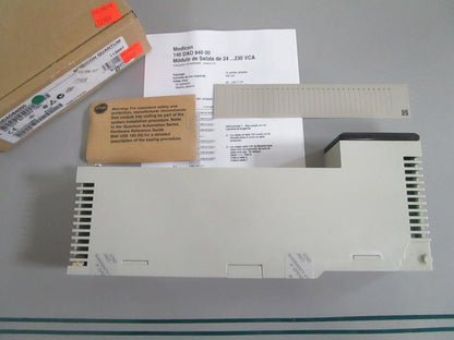 Schneider Modicon 140DAO84000 Quantum AC Output 16CH 24-230V NEW OEM 0820
