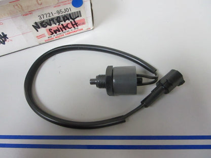 *NEW OEM* 0720 Suzuki Neutral Switch 37721-95J01