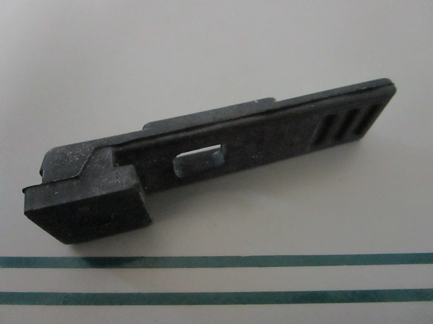 NEW 291000165 Sea-Doo Cover Latch 0810