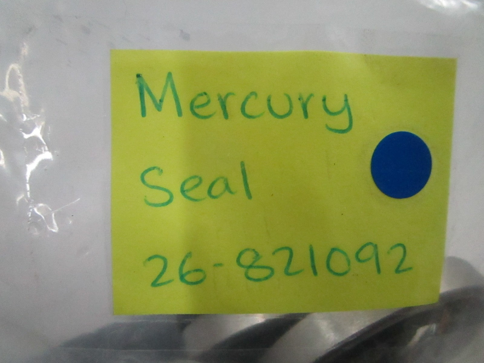 *NEW OEM* 0810 Mercury Quicksilver Seal 26-821092
