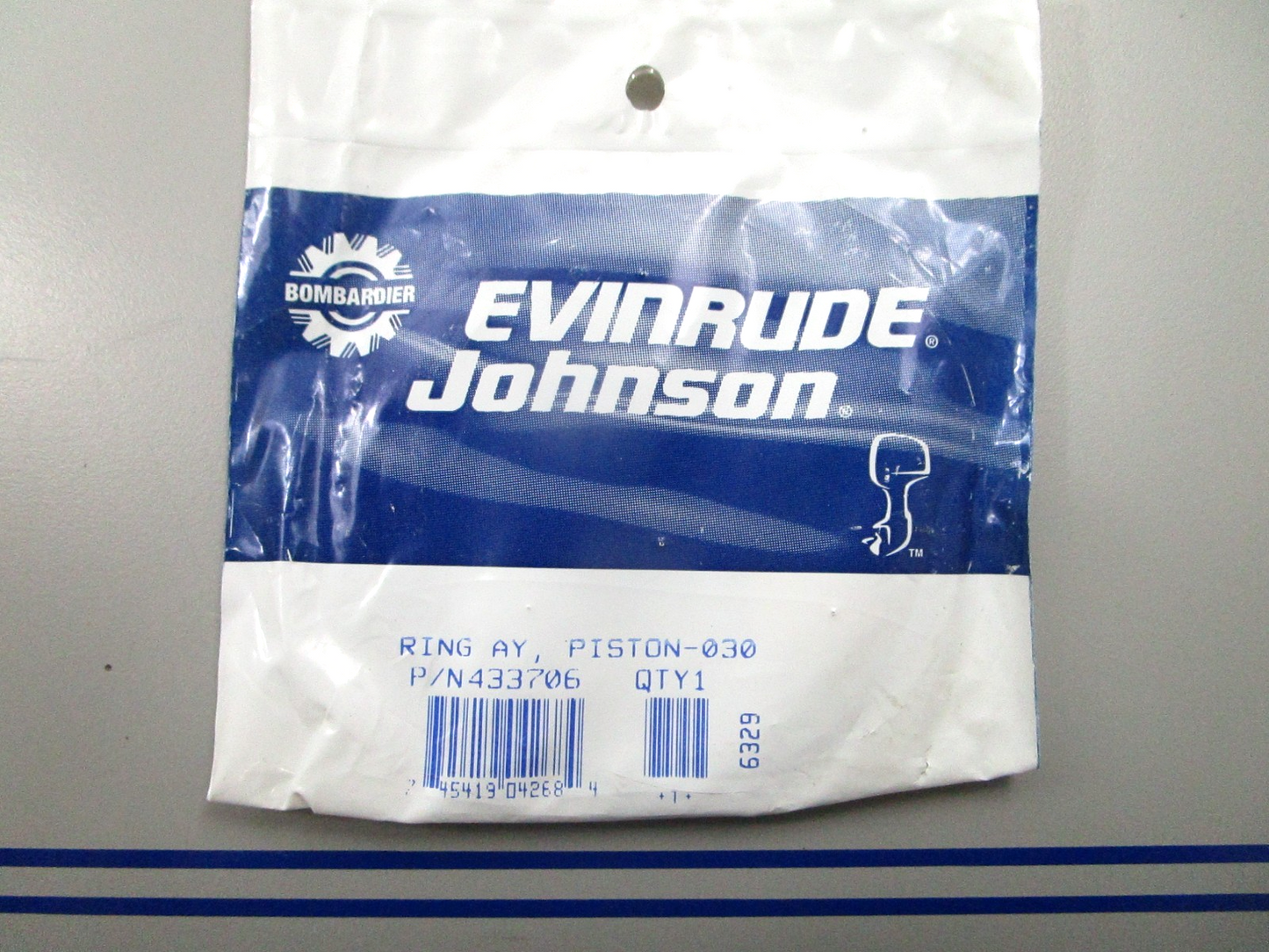 *NEW OEM* 0810 OMC Johnson Evinrude 2 Piston Ring Set 433706 0433706