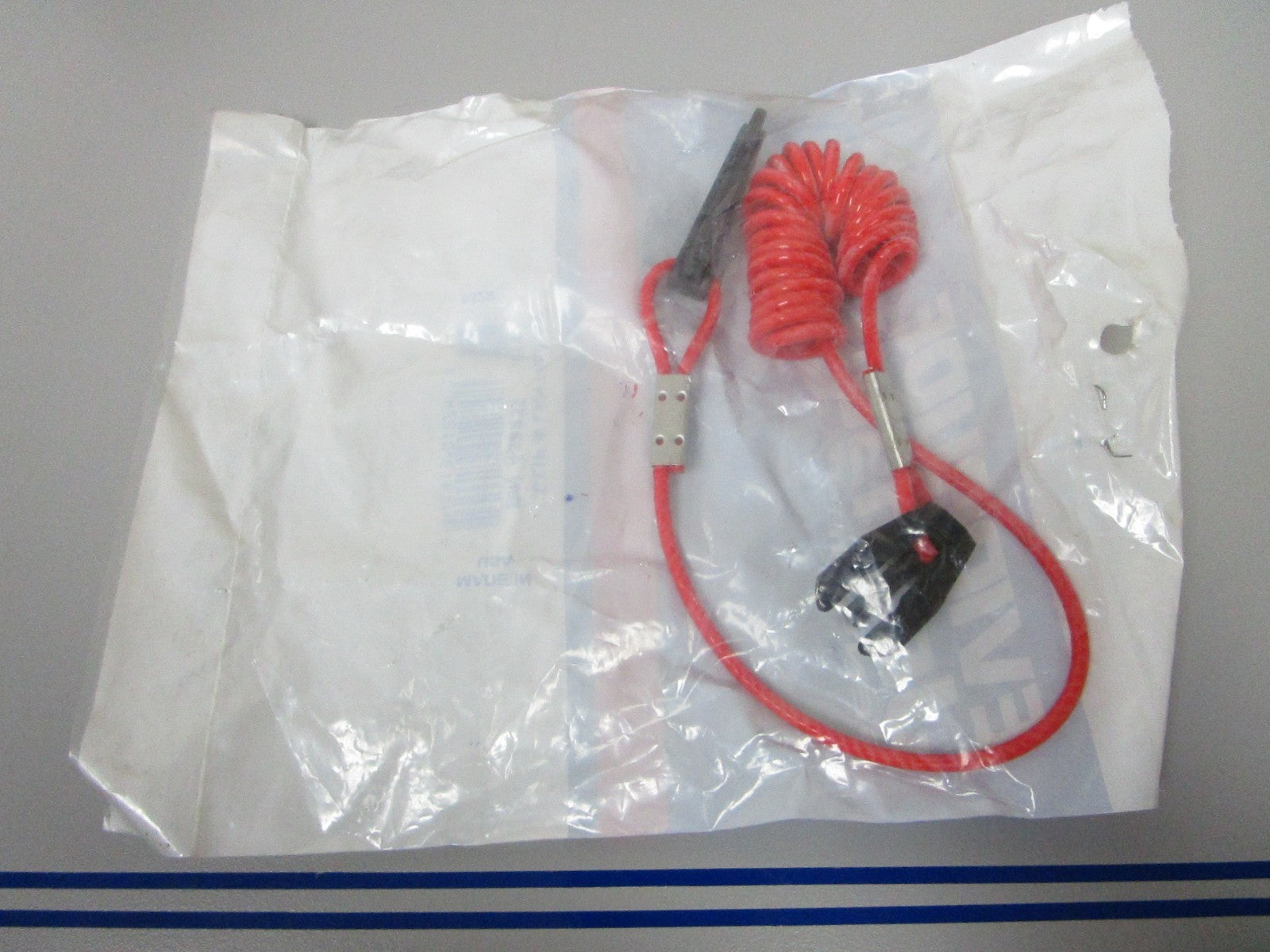 *NEW OEM* 0720 OMC Johnson Evinrude Clip & Lanyard Assembly 432230 0432230