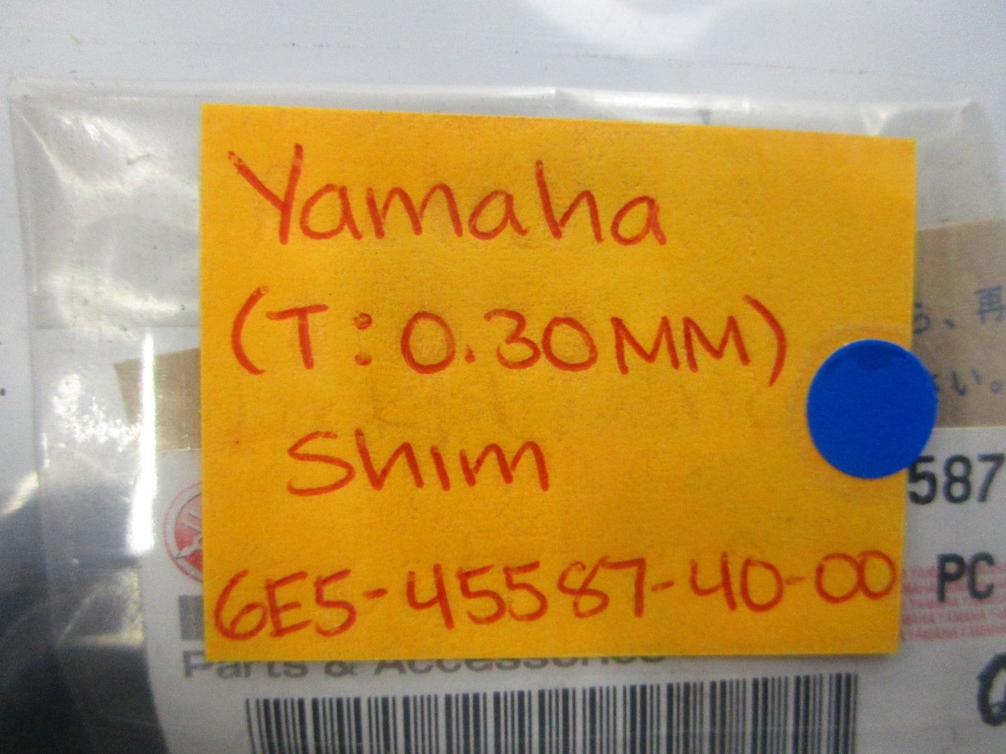 NEW OEM 6E5-45587-40-00 Yamaha (T:0.30MM) Shim 0810