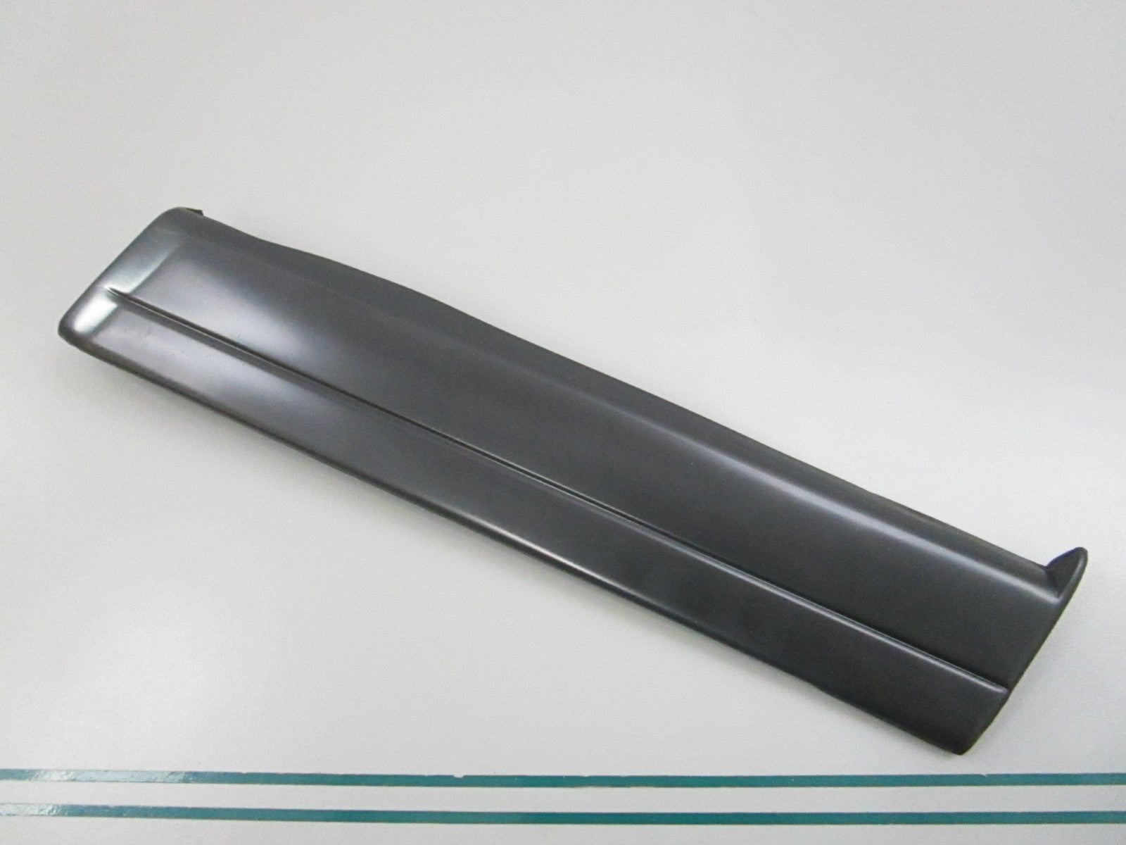NEW OEM 1246900262 Mercedes-Benz Cover Strip 0810