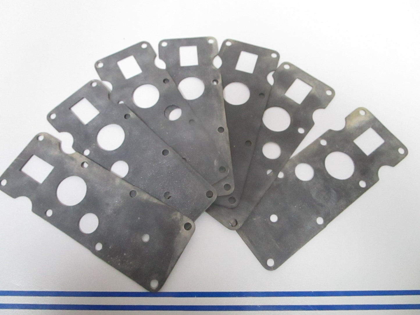 NEW OEM (LOT OF 7) 305715 0305715 OMC Johnson Evinrude Diaphragm 0810