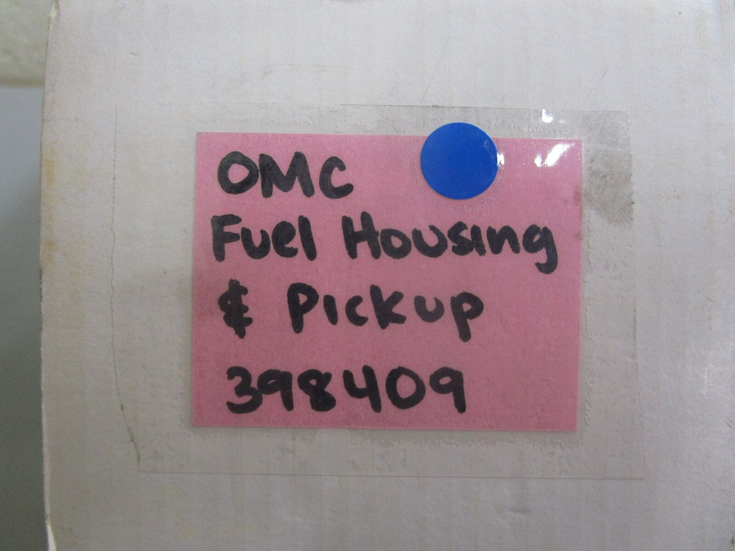 *NEW OEM* 0820 OMC Johnson Evinrude Fuel Housing & Pickup 398409 0398409