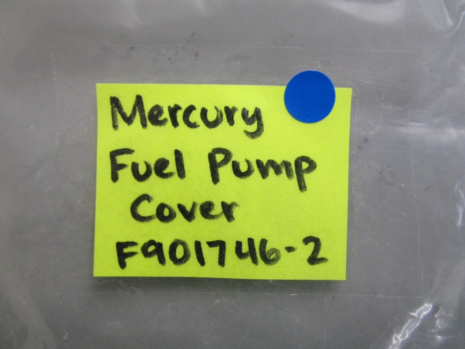 *NEW OEM* 0820 Mercury Quicksilver Fuel Pump Cover F901746-2