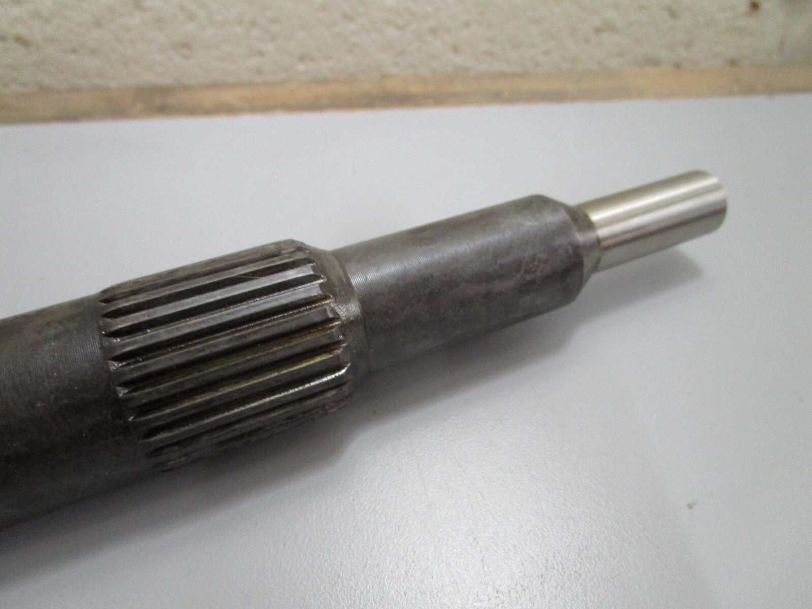 *NEW OEM* 0820 Volvo Penta Shaft 832641