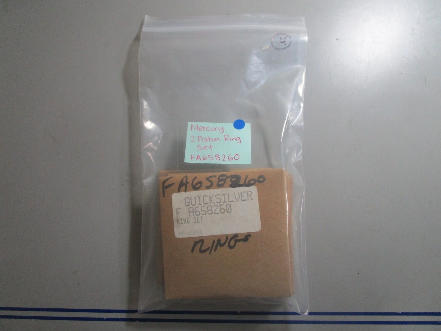 *NEW OEM* 0810 Mercury Quicksilver 2 Piston Ring Set FA658260