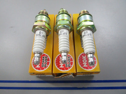 NEW (LOT OF 3) BP7HS-10 NGK Spark Plug 0810