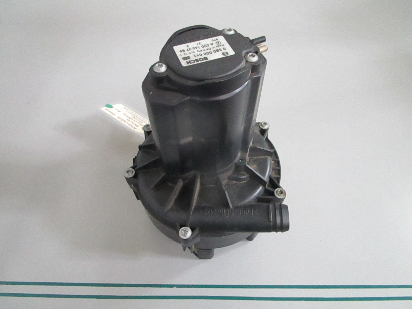 NEW OEM A0001403785 0580000011 Mercedes-Benz Bosch Secondary Air Pump 0820