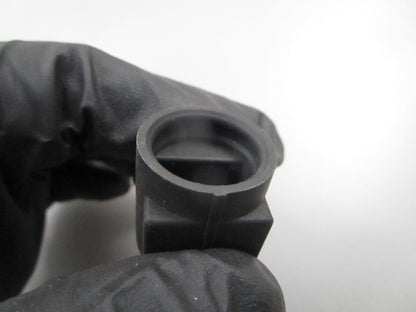 *NEW OEM* 0810 OMC Johnson Evinrude Connector 513201 0513201