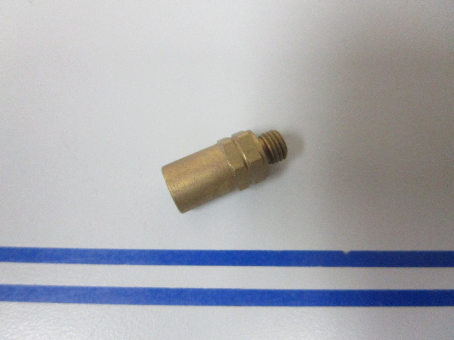 *NEW OEM* 0720 OMC Johnson Evinrude Adaptor 335564 0335564