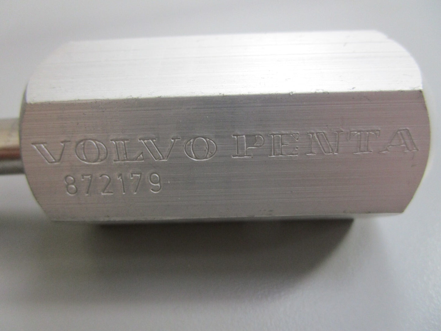 *NEW OEM* 0810 Volvo Penta Propeller Nut 872179