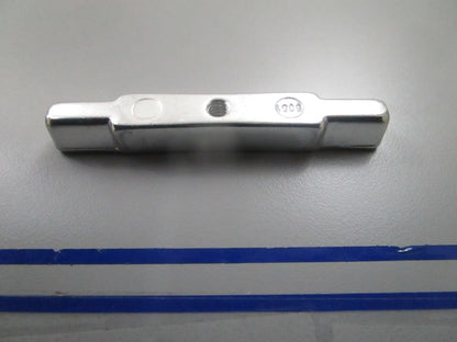 *NEW OEM* 0810 Mercury Quicksilver Latch Bar MSK02401