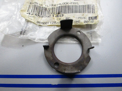 *NEW* 0810 Ski-Doo Pawl Lock 420852140