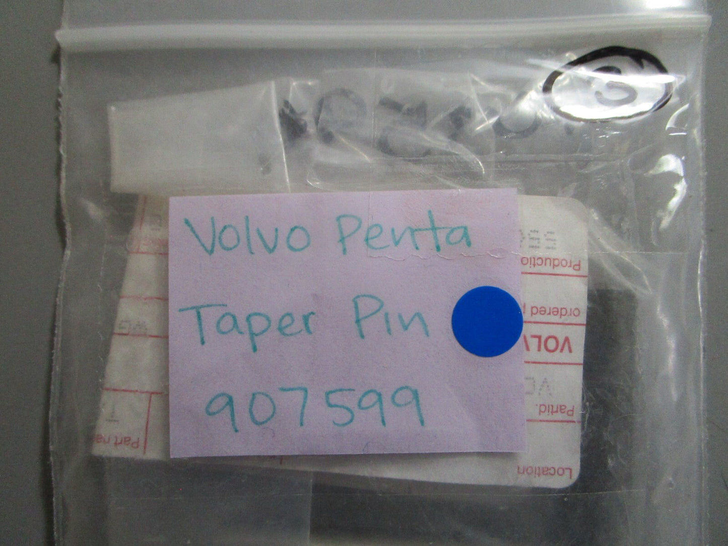 *NEW OEM* 0810 Volvo Penta Taper Pin 907599